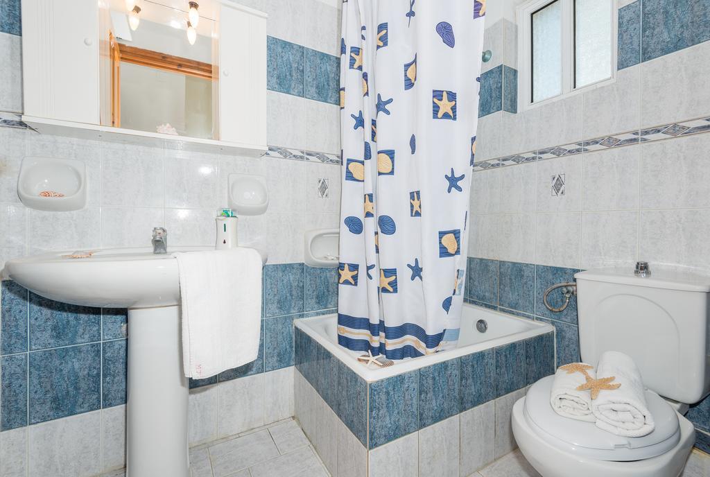 Tassos & Marios Apartments I Лаганас Номер фото